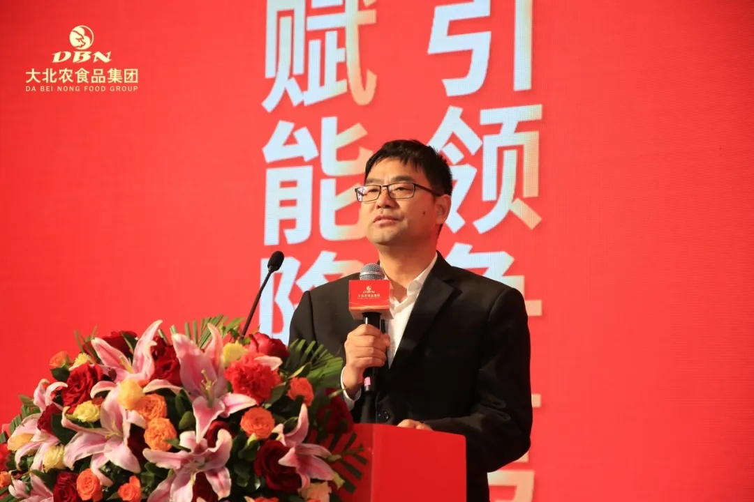 吴崇才教员.jpg